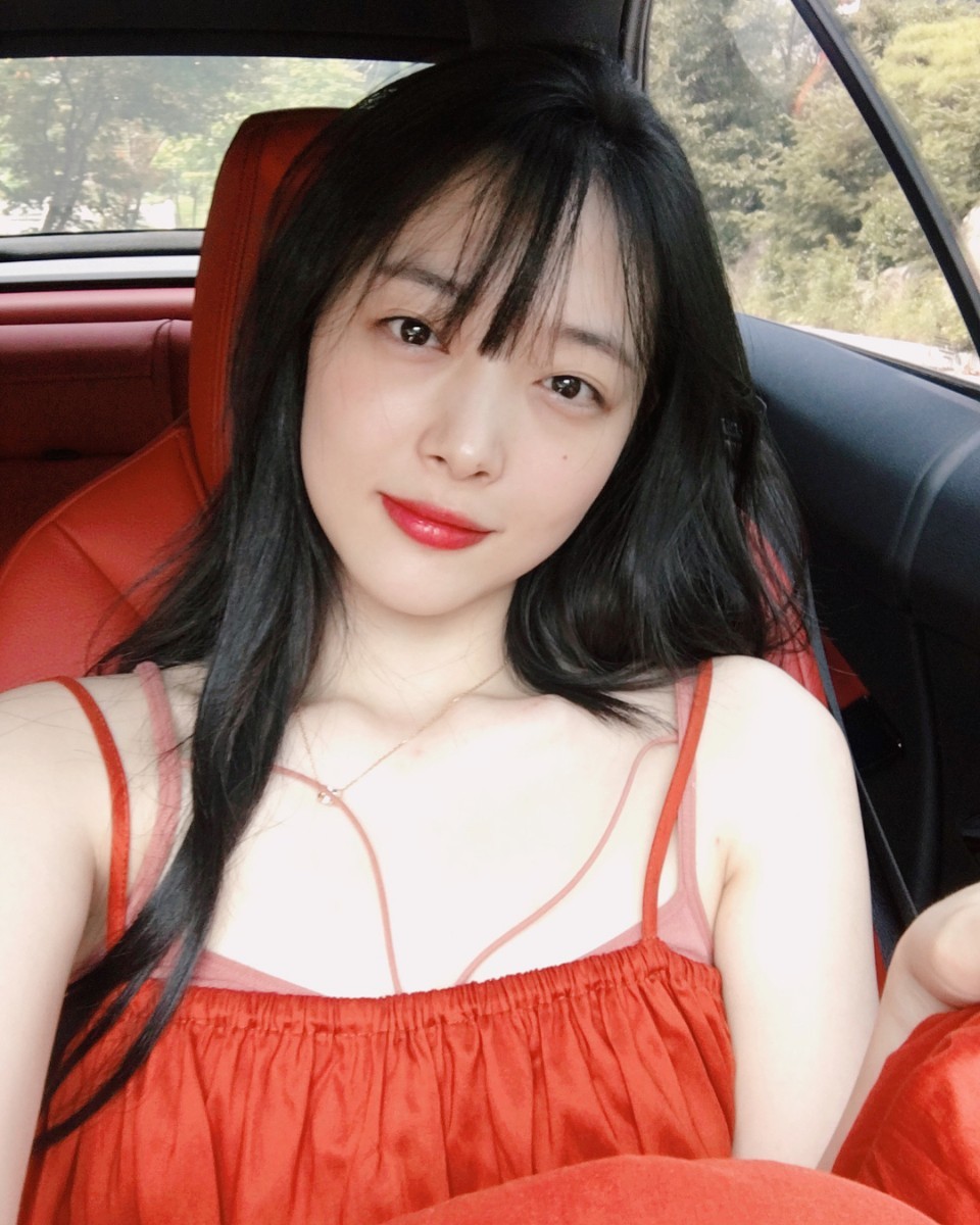 高清性感韩国釜山美女崔雪莉短发自拍写真图片图片