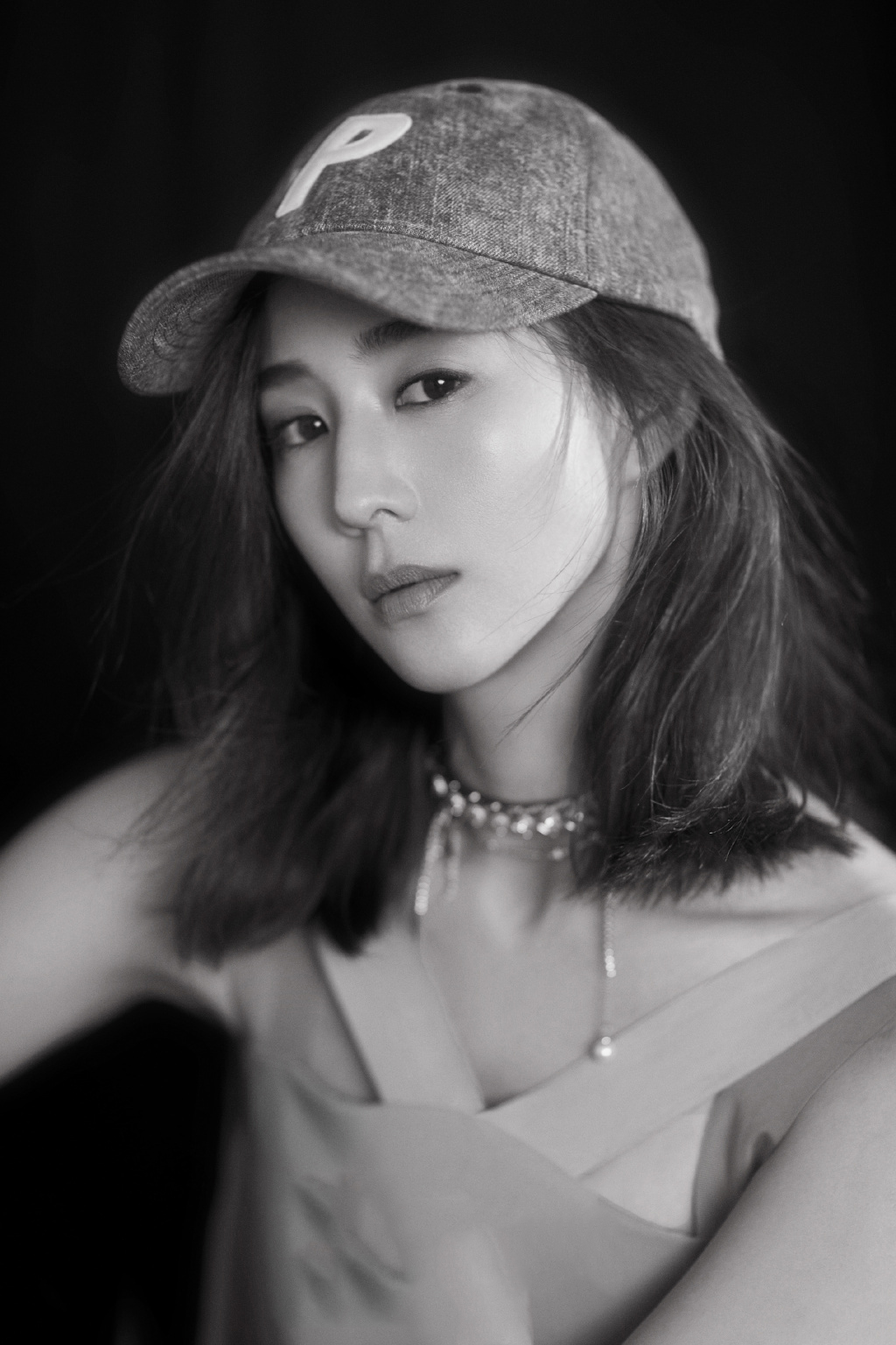 高清中国台湾影视女演员张钧甯时尚性感写真高清桌面壁纸图片