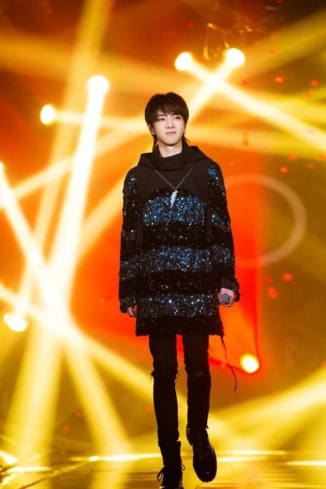 华晨宇《歌手2》彩排花絮图片图片