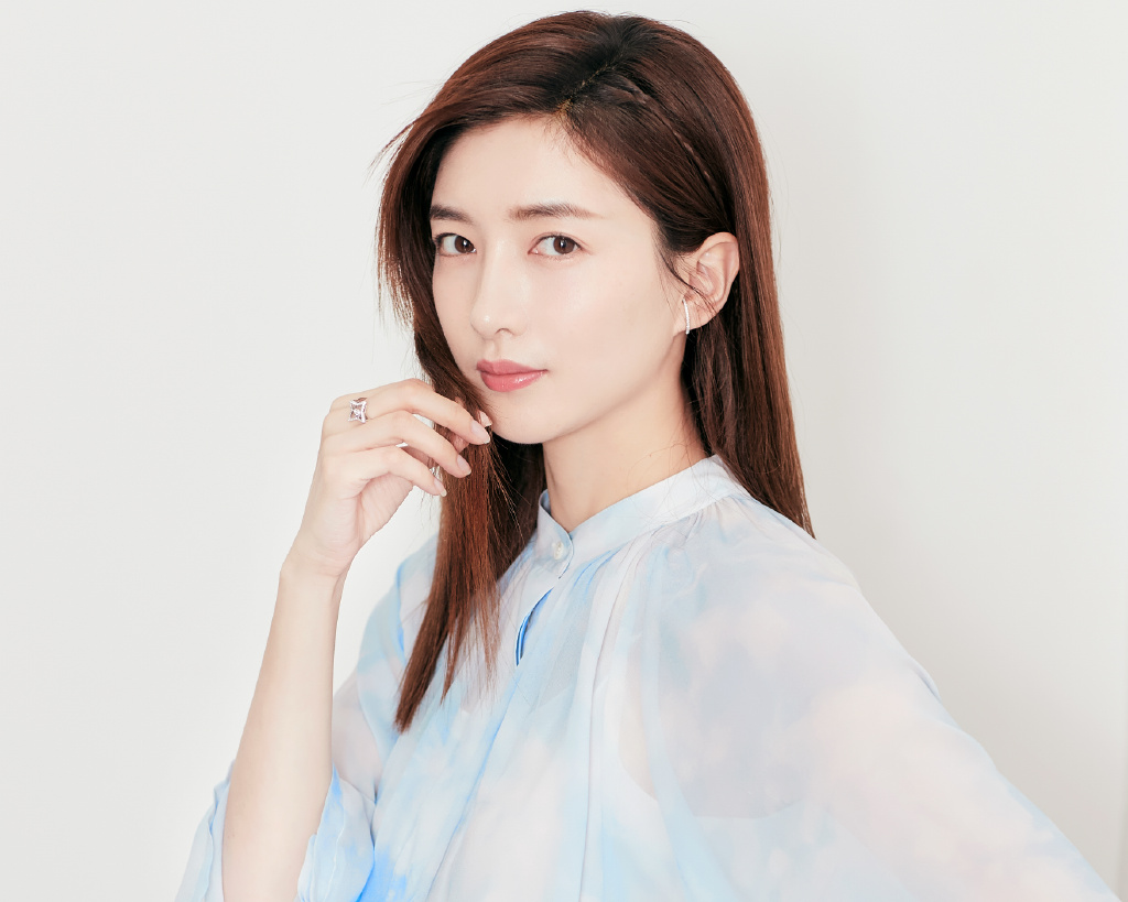 江疏影图片