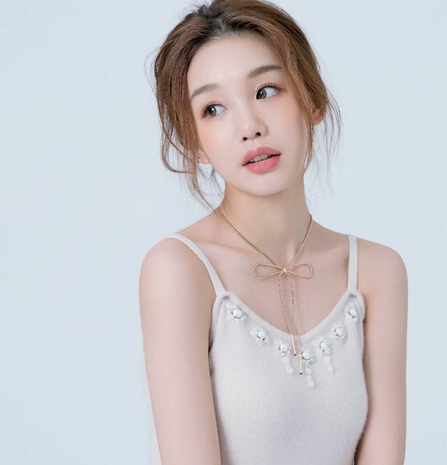 高清浙江美女女星徐梦洁写真图片图片