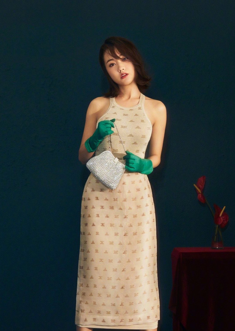 高清中国内地云南保山女演员杨蓉温婉迷人魅力写真大片图片 高清中国内地云南保山女演员杨蓉温婉迷人魅力写真大片图片