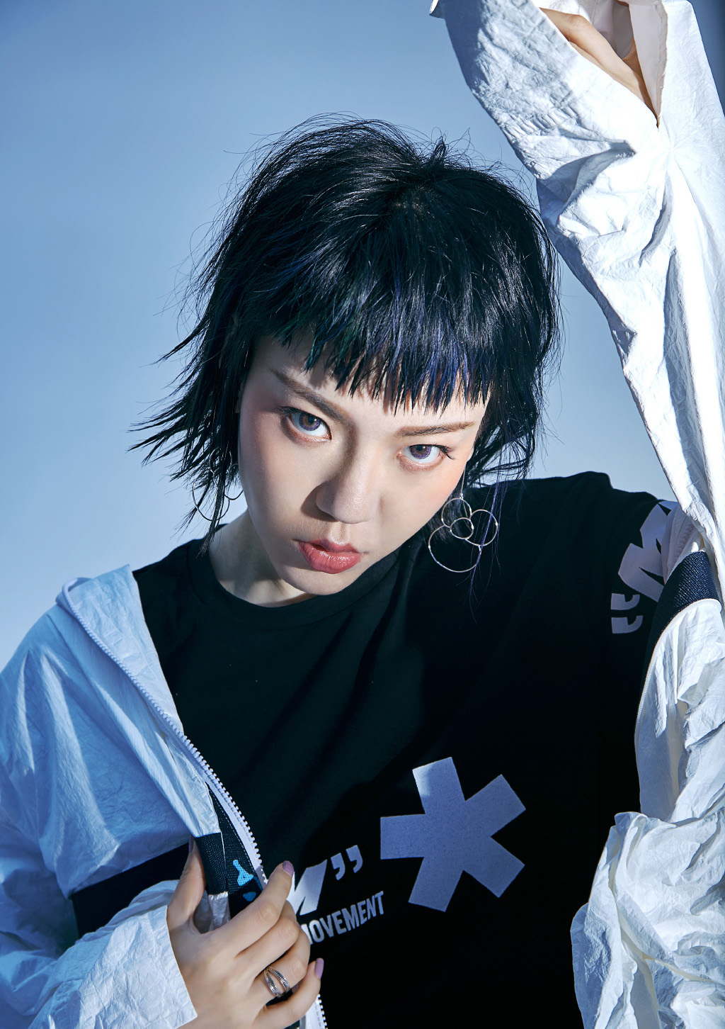 高清大陆黑龙江齐齐哈尔女演员吴莫愁性感写真图片图片
