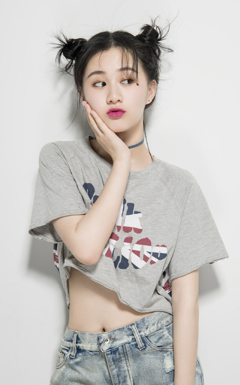 林允性感露脐装清爽写真图片图片 林允性感露脐装清爽写真图片图片