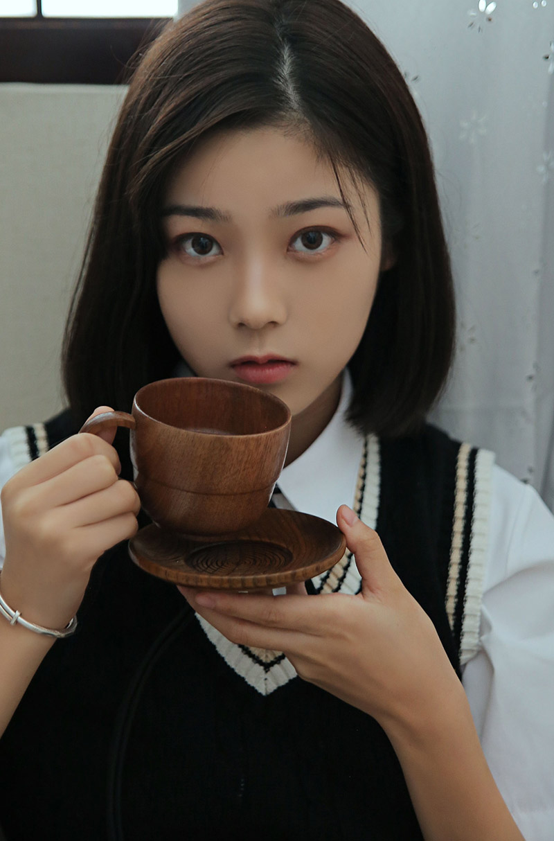 张芷溪清新甜美写真图片图片