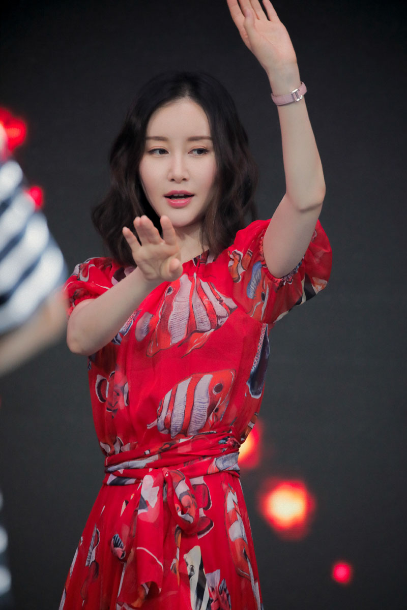 高清吉林美女演员舒畅唯美清新活动照图片图片 高清吉林美女演员舒畅唯美清新活动照图片图片
