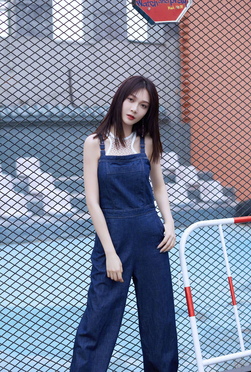 中国内地上海市长宁女演员潘之琳写真图片图片