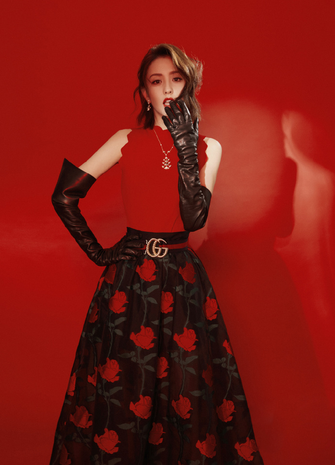 高清中国内地新疆伊犁影视女演员佟丽娅超A性感高清桌面壁纸图片 高清中国内地新疆伊犁影视女演员佟丽娅超A性感高清桌面壁纸图片