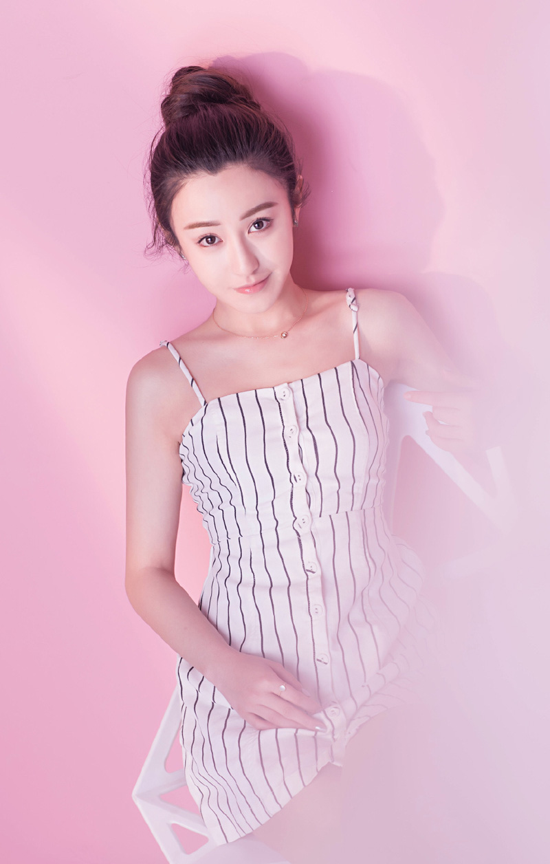 高清上海美女朱圣祎白嫩性感私房写真图片图片