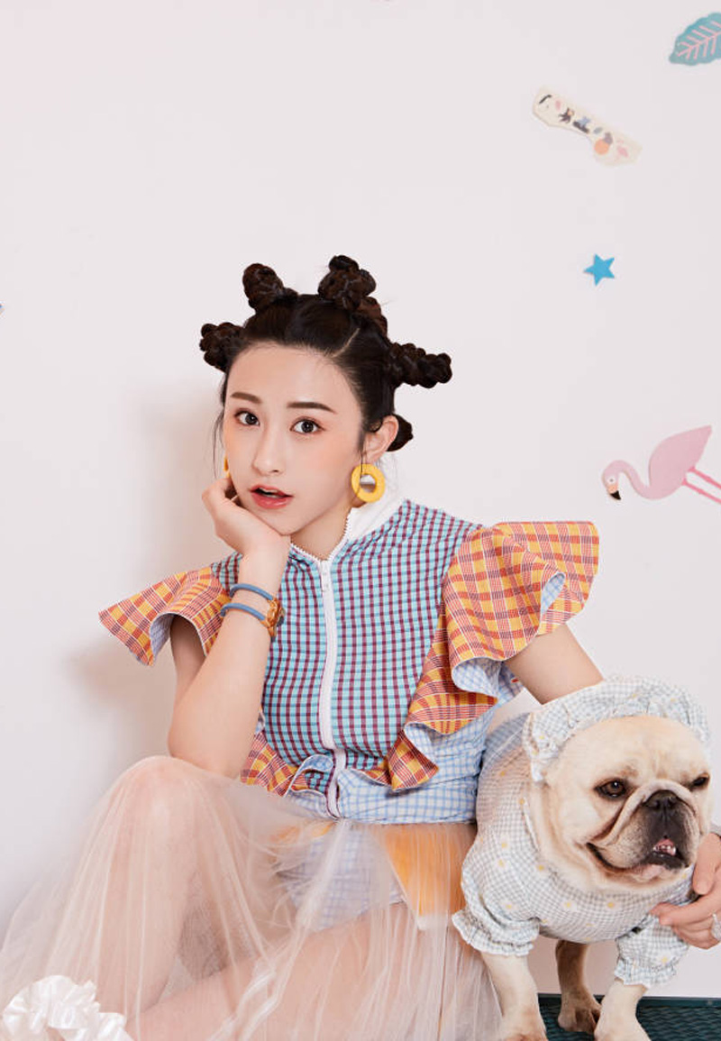 高清上海美女朱圣祎白嫩性感私房写真图片图片