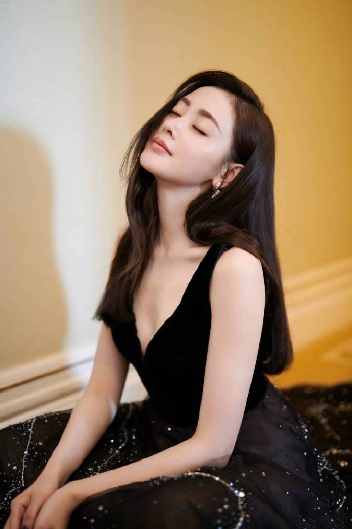 张天爱图片 张天爱优雅性感写真图片图片