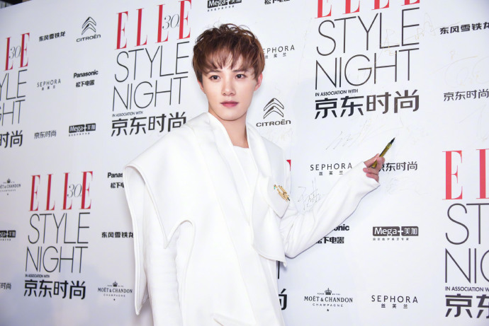 黄圣池百变造型时尚写真高清图片图片