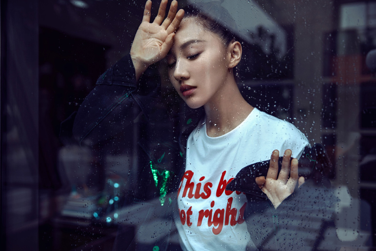 王鹤润图片