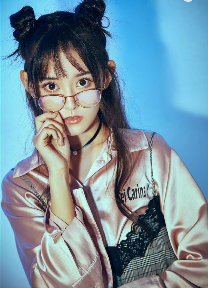 蒋依依图片 蒋依依白裙清纯写真图片图片