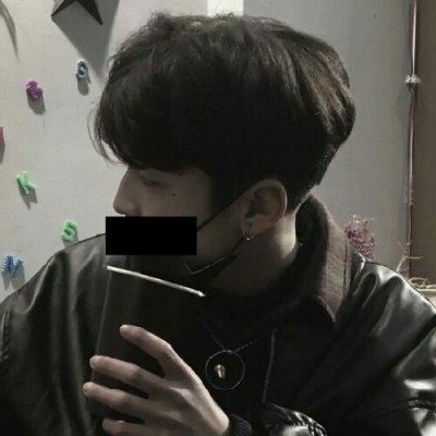 帅哥宋威龙蓝色系清爽写真图片图片