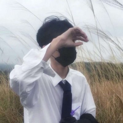 帅哥宋威龙蓝色系清爽写真图片图片