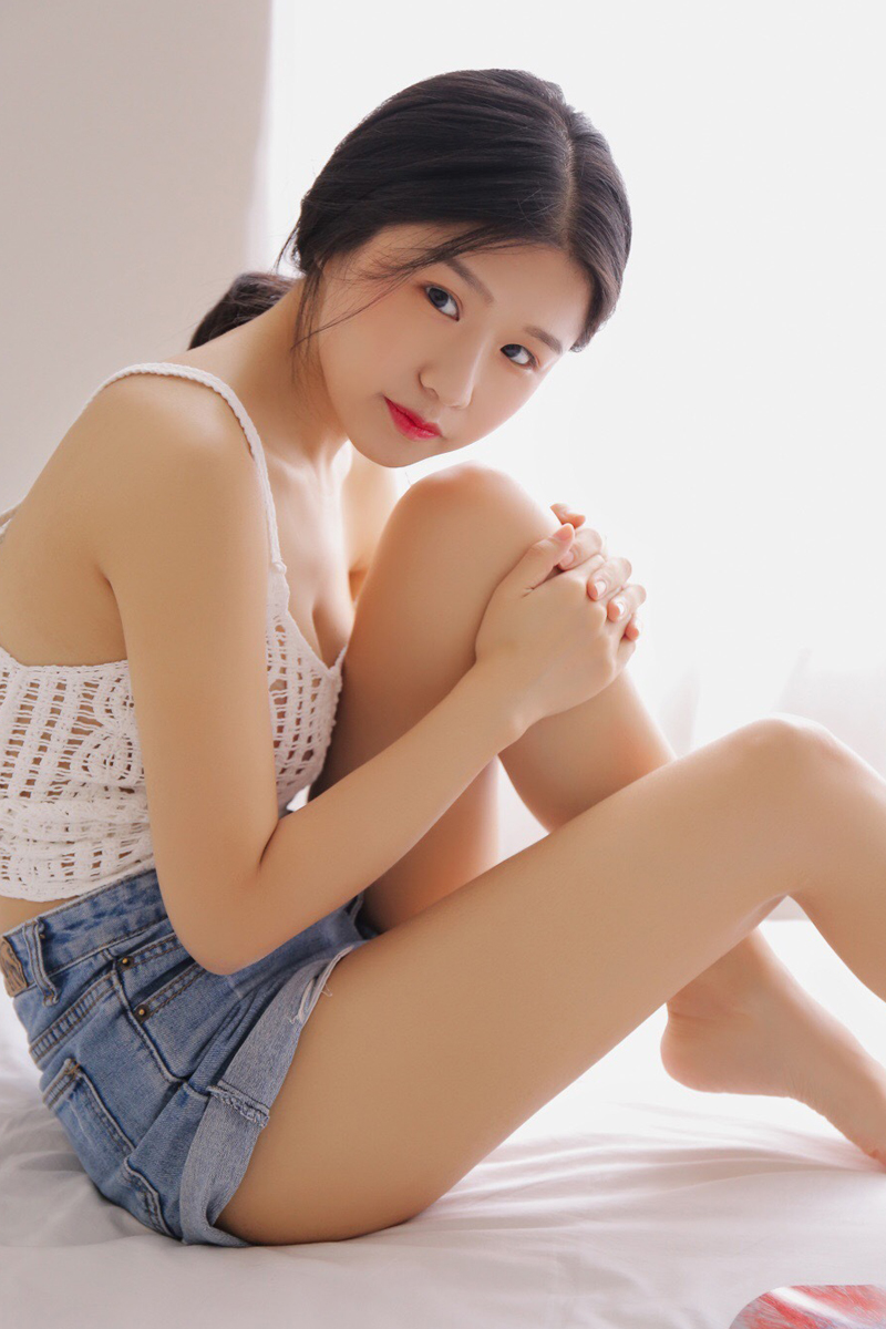 高清黑龙江省哈尔滨市无常女演员黑色迷人李冰冰美女明星高雅大气写真图片(二)图片