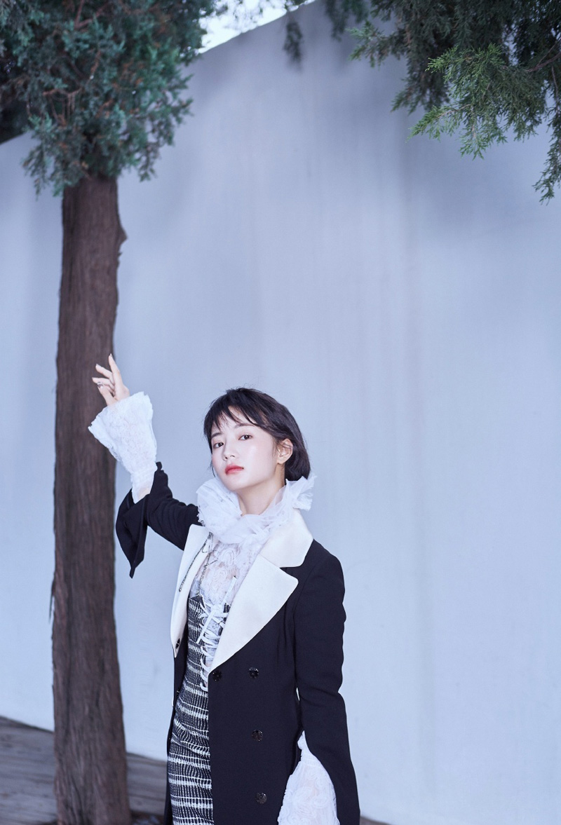张雅钦图片