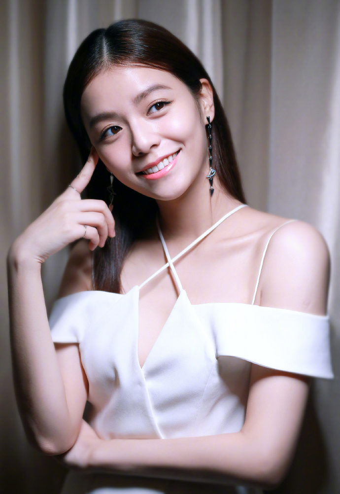 中国台湾女演员宋芸桦性感高清图片图片