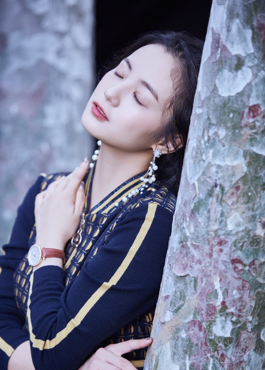 张雅钦图片