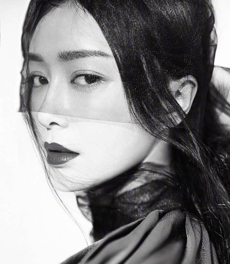 秦岚妙曼身姿古典性感写真图片图片