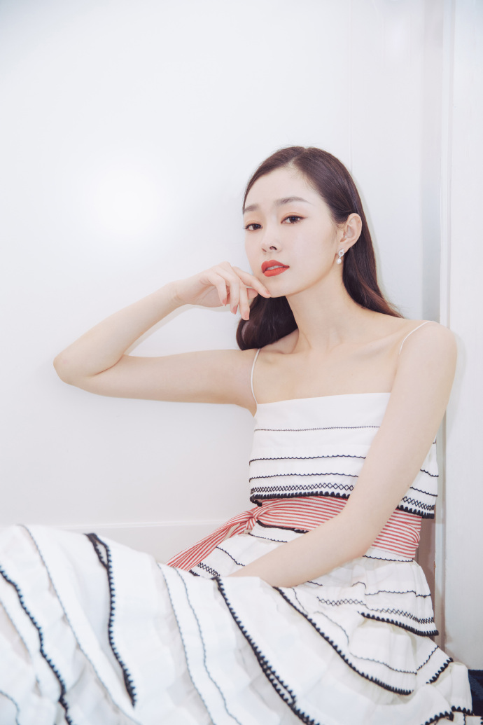 中国内地湖北省荆门女演员宋轶灵动优雅活动图片图片