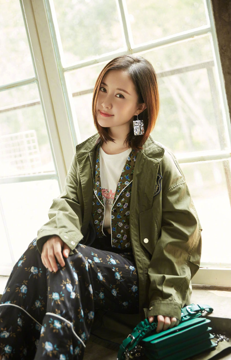 高清吉林美女演员舒畅时尚质感写真图片图片 高清吉林美女演员舒畅时尚质感写真图片图片