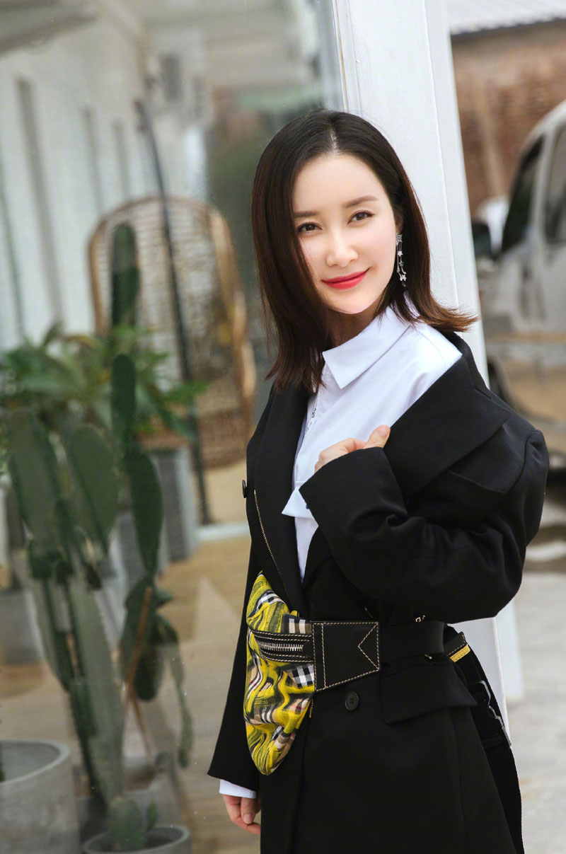 高清吉林美女演员舒畅唯美清新活动照图片图片 高清吉林美女演员舒畅唯美清新活动照图片图片