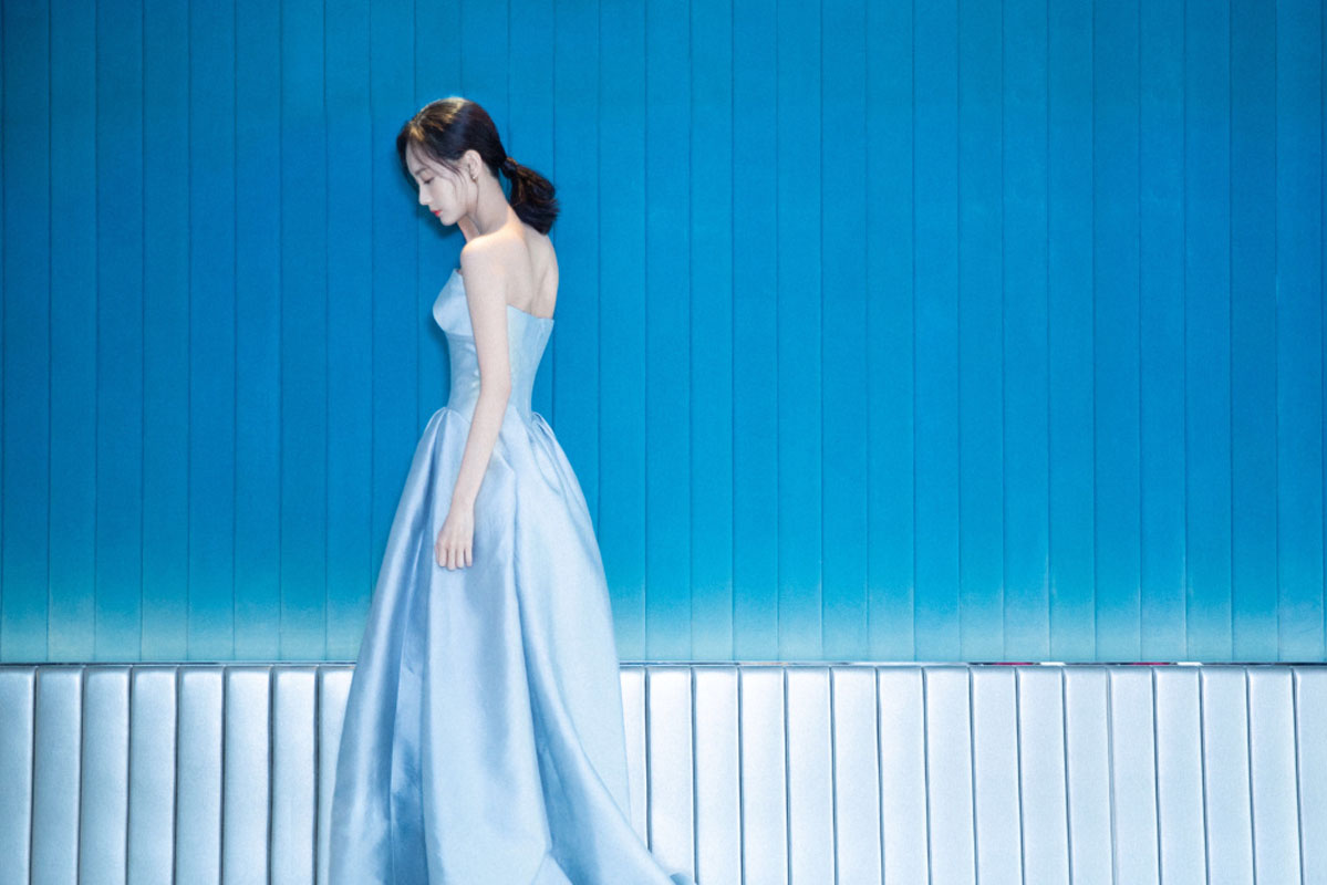 高清中国内地山东济南女演员李一桐Q清纯小公主白裙明星美女写真图片图片