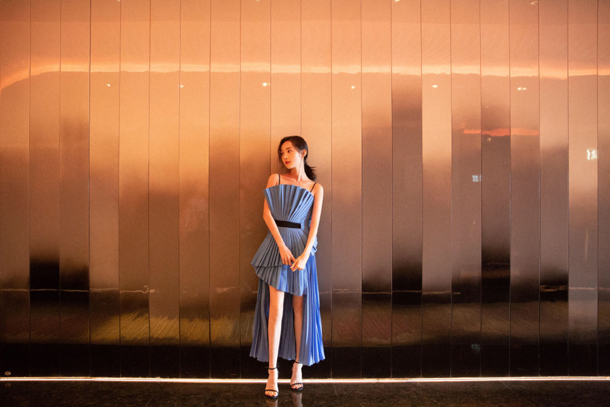 高清中国内地山东济南女演员李一桐Q清纯小公主白裙明星美女写真图片图片