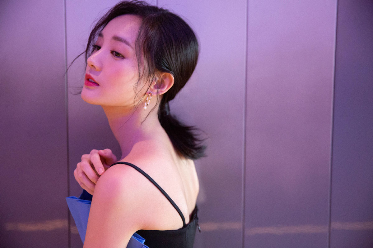 高清中国内地山东济南女演员李一桐Q清纯小公主白裙明星美女写真图片图片