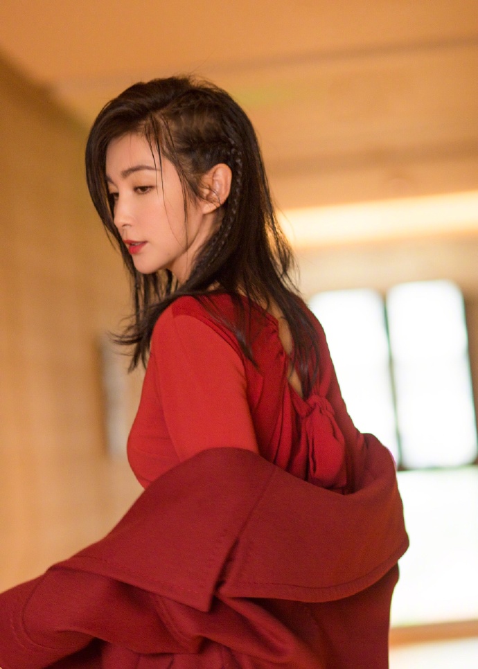 高清黑龙江省哈尔滨市无常女演员黑色迷人李冰冰美女明星高雅大气写真图片(二)图片