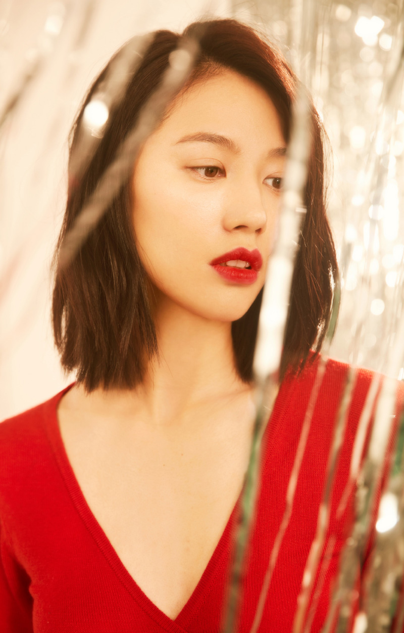 中国内地浙江临安女演员董琦性感妩媚时尚写真图片图片 中国内地浙江临安女演员董琦性感妩媚时尚写真图片图片
