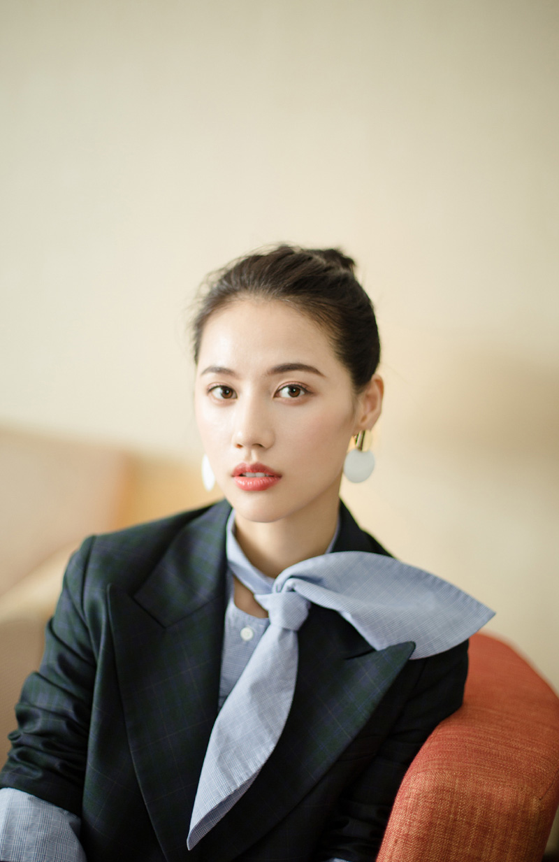 中国内地浙江临安女演员董琦清新御姐范活动写真图片图片