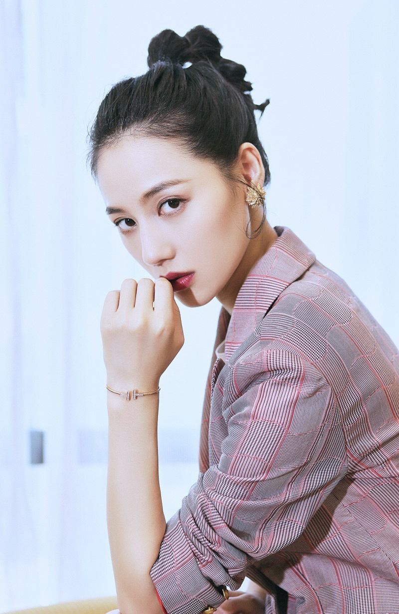 中国内地浙江临安女演员董琦清爽写真图片图片