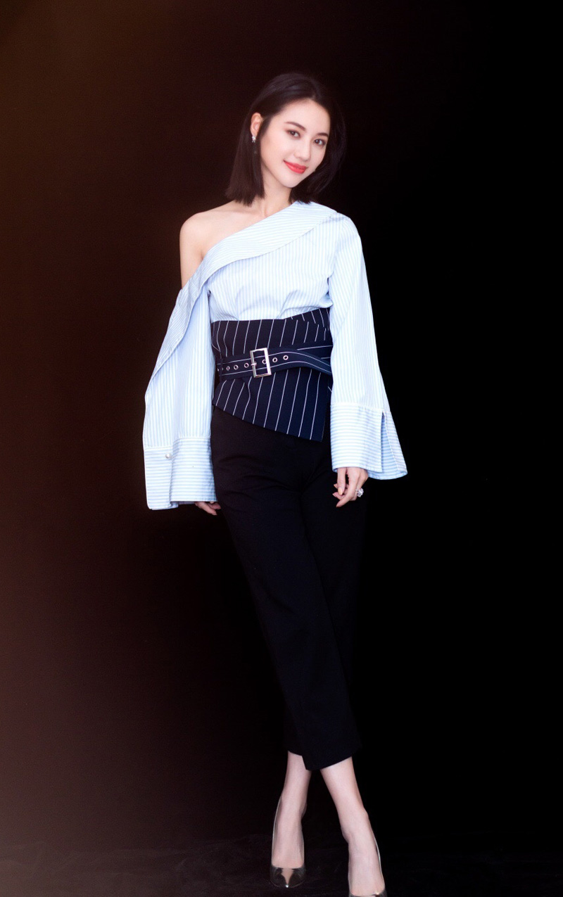 中国内地浙江临安女演员董琦干练靓丽时尚写真图片图片