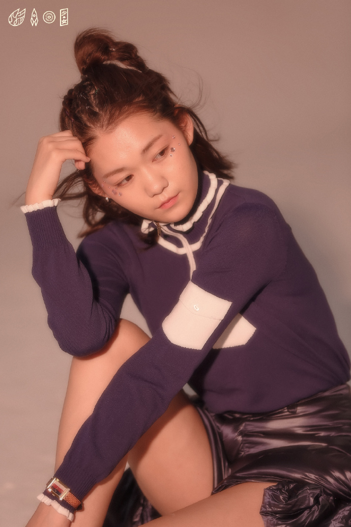 高清四川省成都女星火箭少女101段奥娟写真花絮图片图片