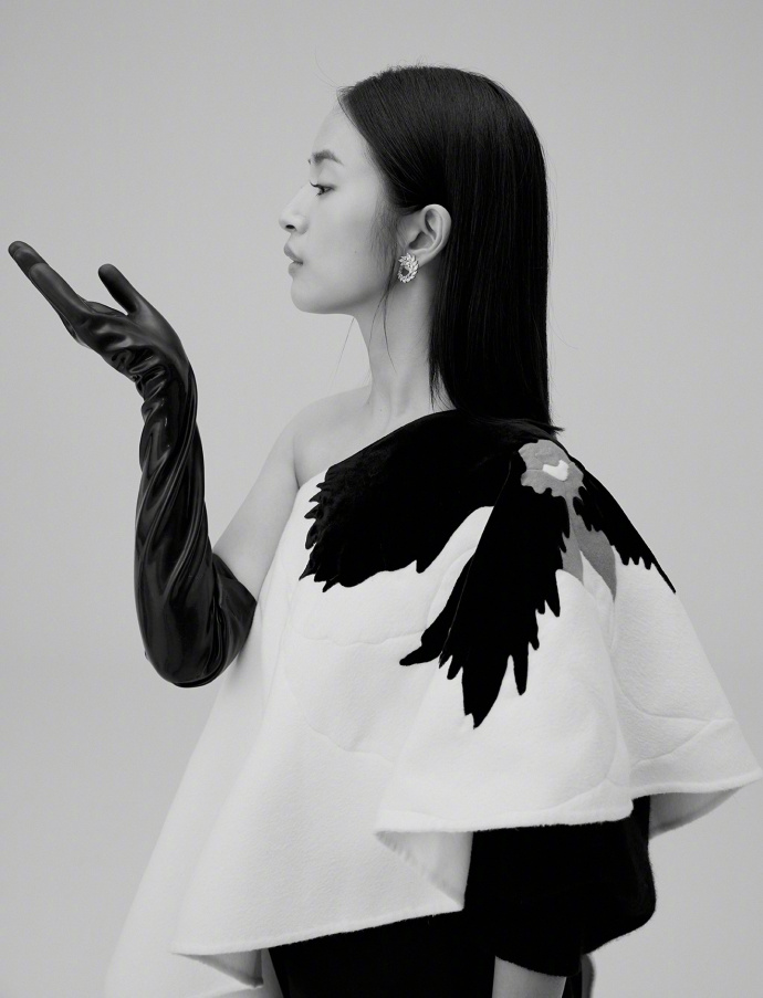 林依晨封面时尚大片写真图片图片