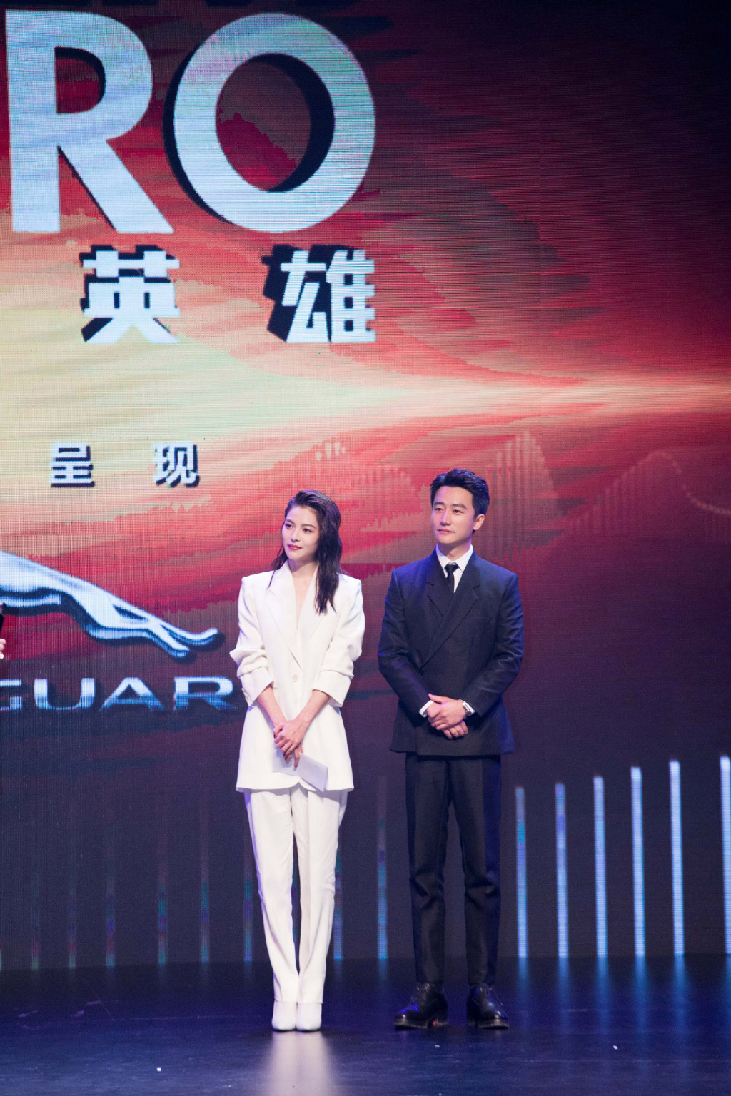 黄轩复古绅士范时尚杂志写真大片图片