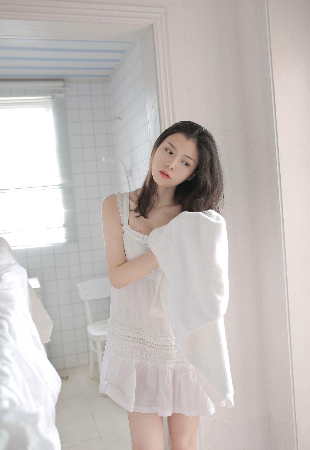 高清中国台湾影视女演员张钧甯时尚性感写真高清桌面壁纸图片