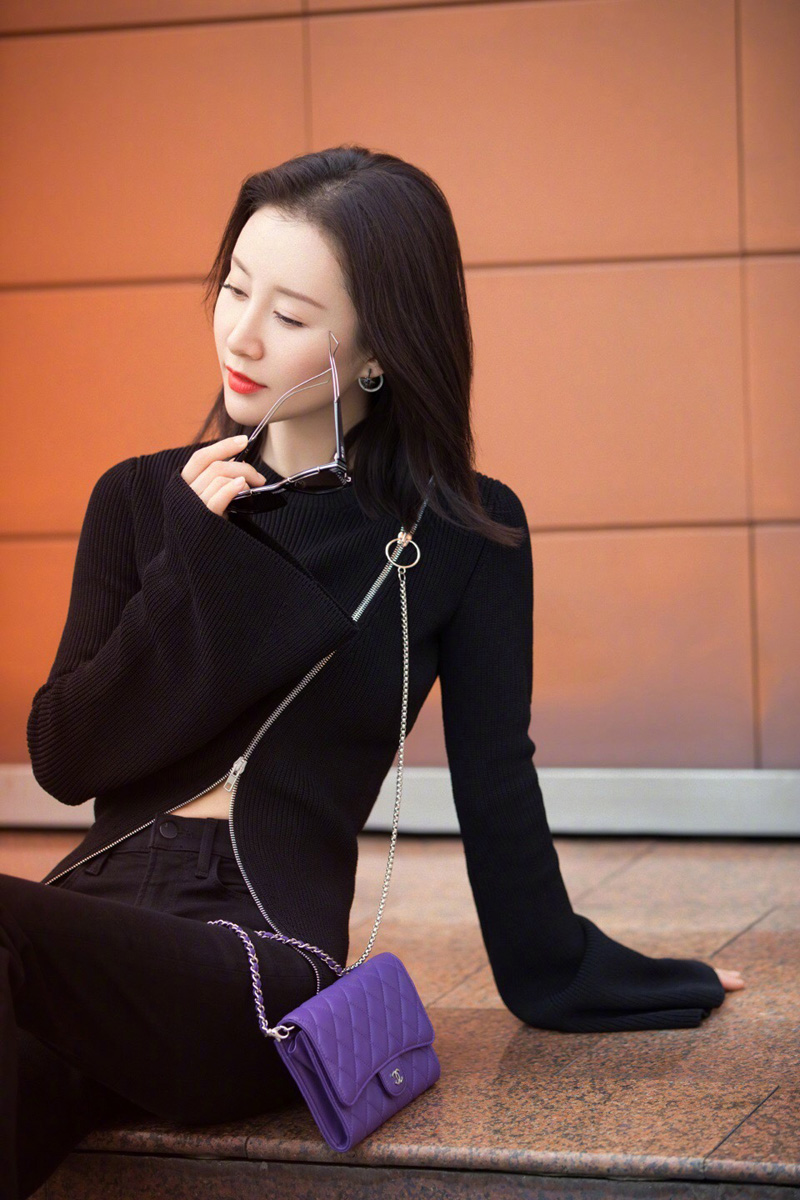高清吉林美女演员舒畅春日街拍图片图片 高清吉林美女演员舒畅春日街拍图片图片