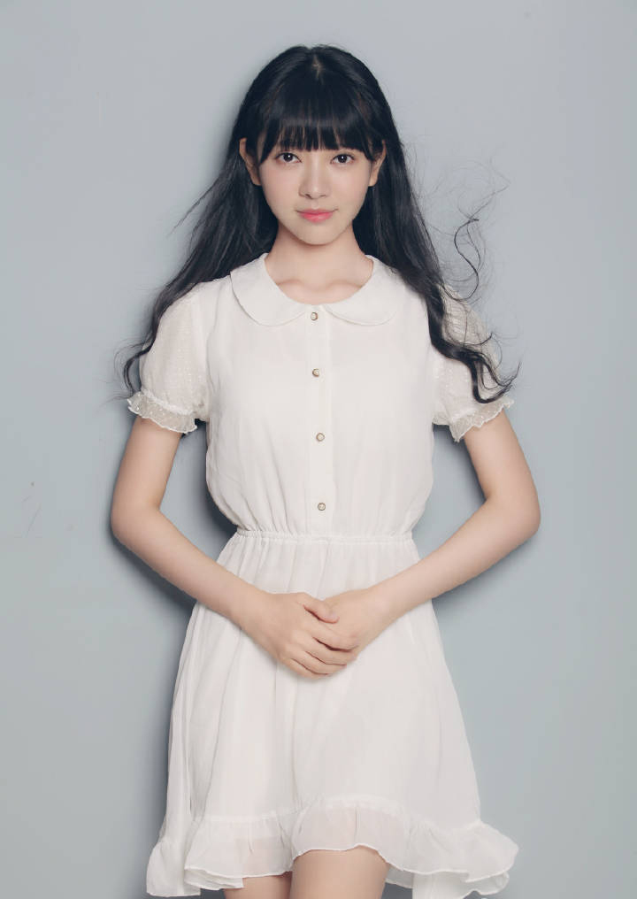 中国内地北京女演员雨婷儿性感写真图片
