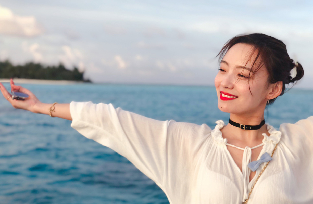 中国内地影视女演员林源活泼可爱写真图片图片