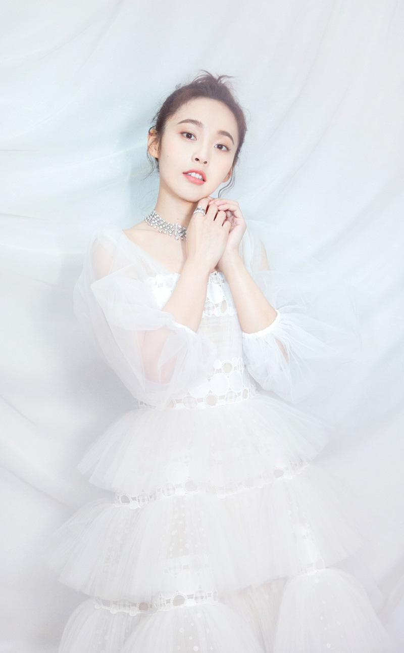 高清吉林省辽源女明星张佳宁清新白娘子造型图片图片
