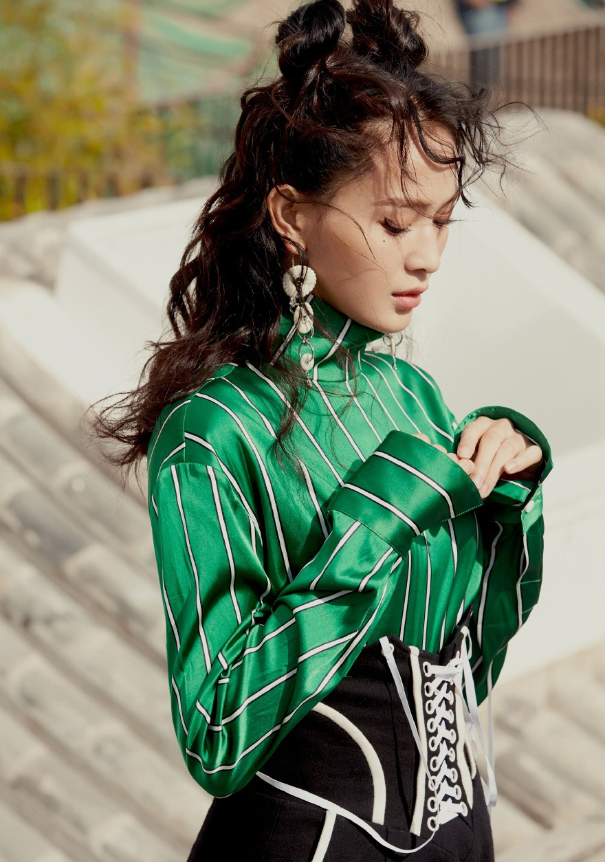 中国内地安徽女演员海铃性感妩媚活动写真图片图片 中国内地安徽女演员海铃性感妩媚活动写真图片图片