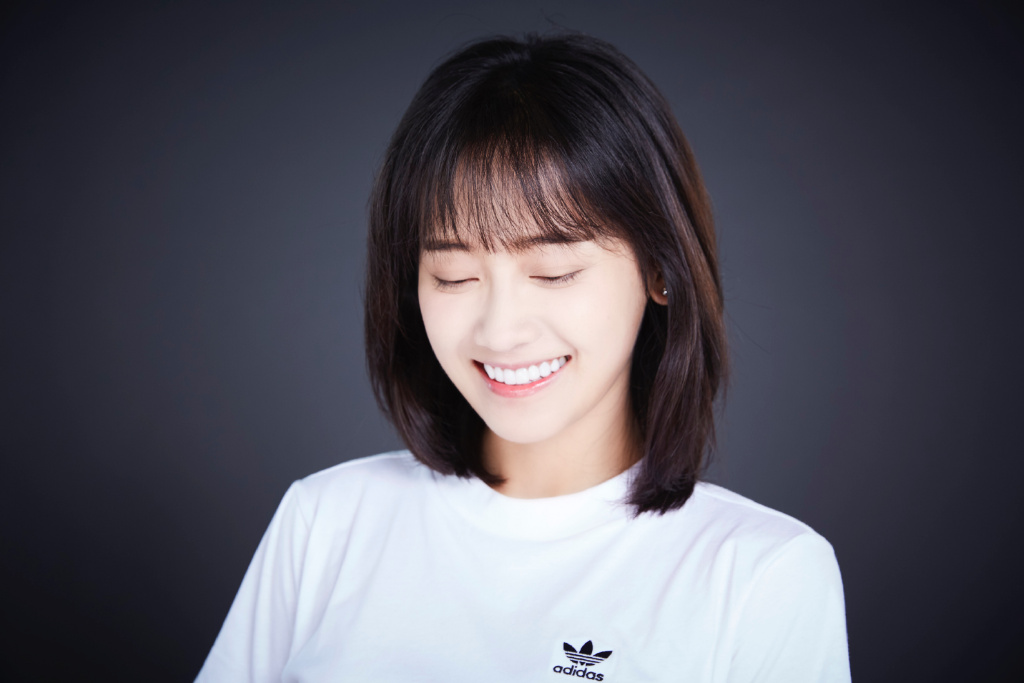 高清广东省揭阳市揭西美女郑湫泓麻雀妆写真图片图片 高清广东省揭阳市揭西美女郑湫泓麻雀妆写真图片图片