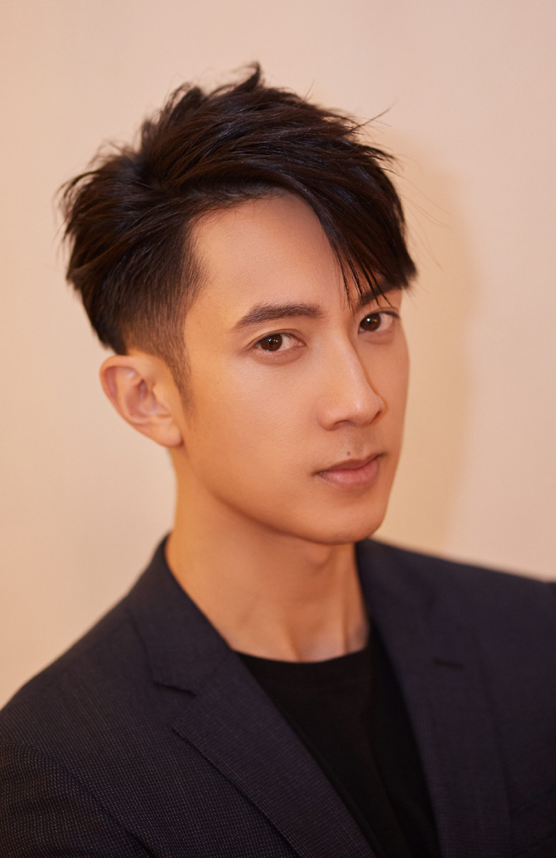 吴尊图片 吴尊西服造型魅力杂志写真图片