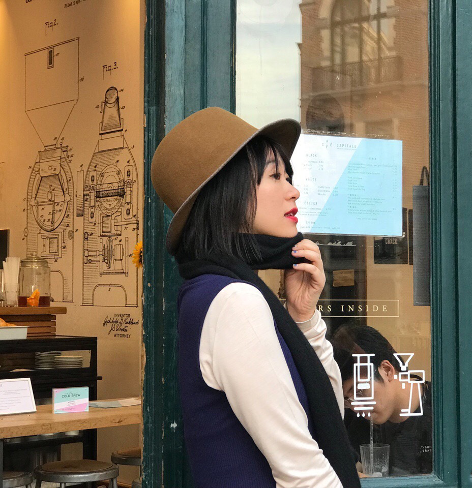 美女黄璐图片
