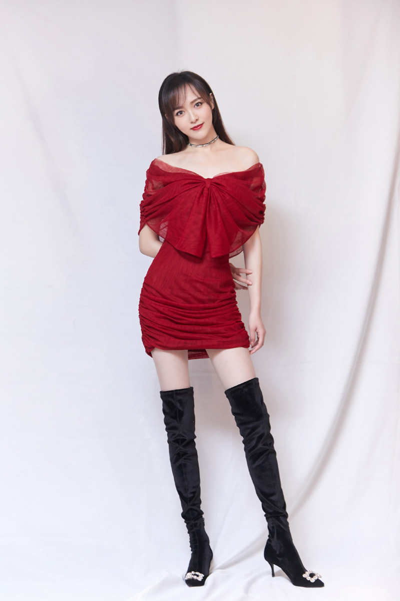 高清中国内地影视上海市女演员唐嫣窦骁《时间都知道》最新剧照图片图片