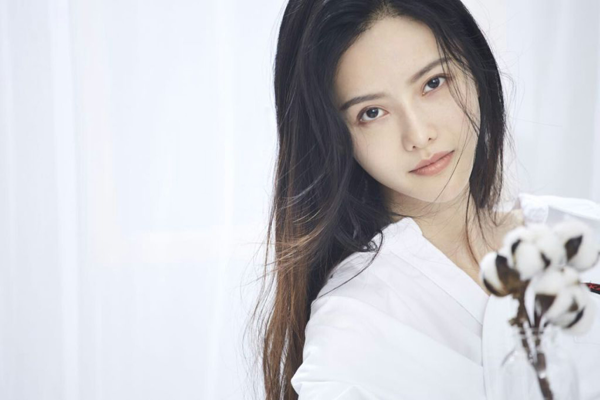 张芷溪清新甜美写真图片图片